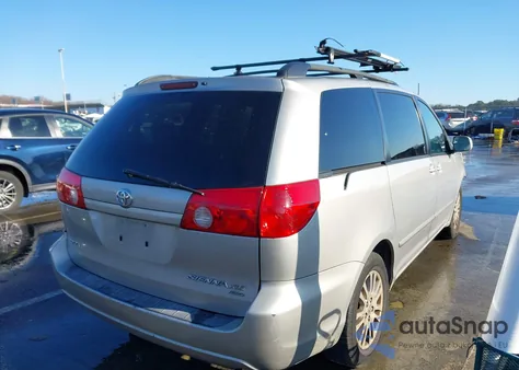 2007 Toyota Sienna Xle z USA, uszkodzony, nr VIN 5TDBK22C77S007279